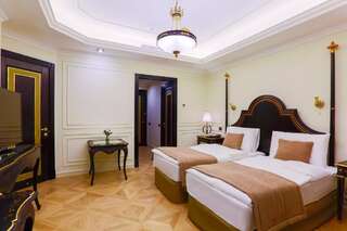 Отель Golden Palace Hotel Yerevan Ереван Двухместный номер Делюкс с 1 кроватью или 2 отдельными кроватями-9